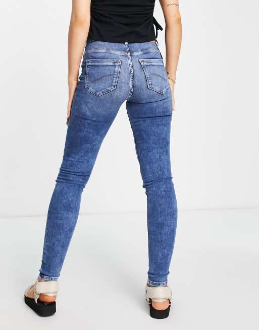 Levi's 721 high outlet rise skinny distressed