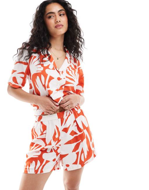 ONLY high waist relaxed shorts in red abstract flower print - part of a set
