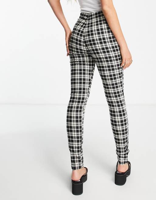 Printed Leggings High Waisted Black and White Color with Checkered