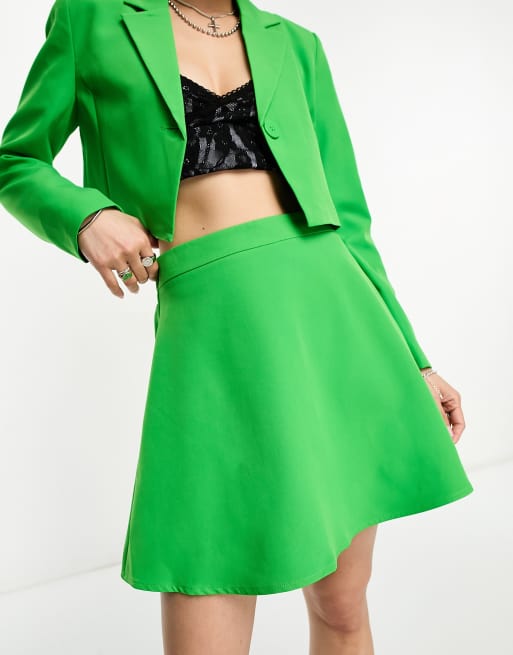 Green skater hotsell skirt outfit