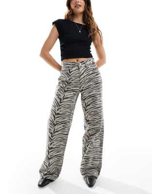 ONLY high waisted wide leg jeans in zebra print-White