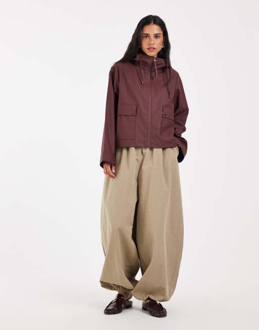 ONLY hooded rain jacket in dark burgundy, 2 of 4