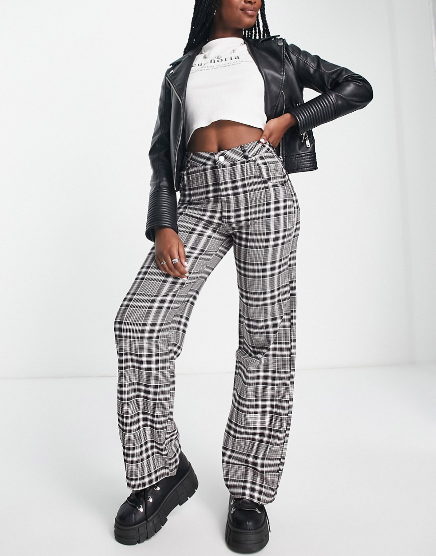 Only Hope high waisted wide leg pants in gray check-Brown