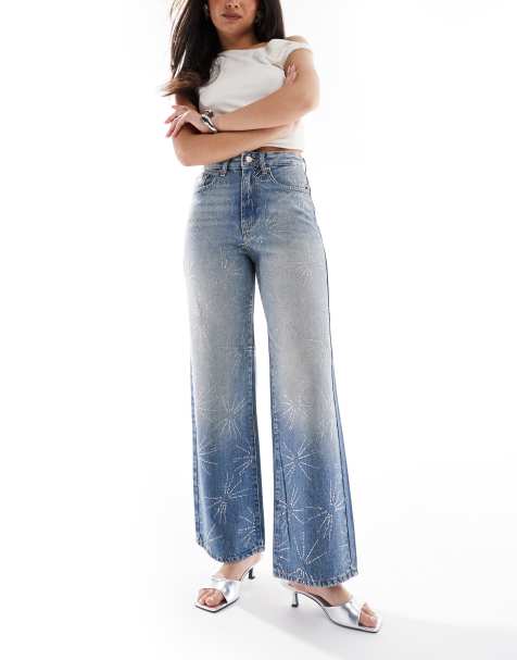 ONLY – Hope – Weit geschnittene Jeans in mittlerer Waschung mit superhohem Bund und Strassmuster - view 1