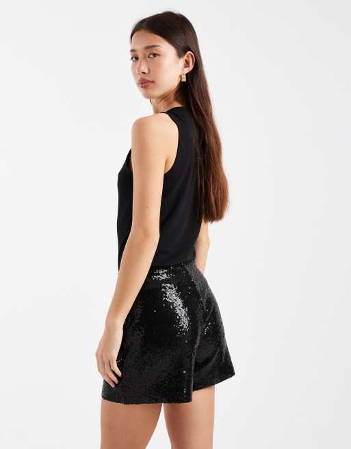 ONLY hot pant shorts in black sequin, 2 of 5