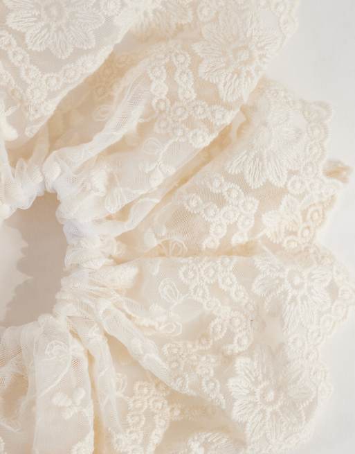 ONLY - Hvid scrunchie i blondestof, 2 af 3