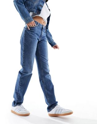 ONLY Jaci mid rise straight jeans in mid blue wash  - ASOS Price Checker