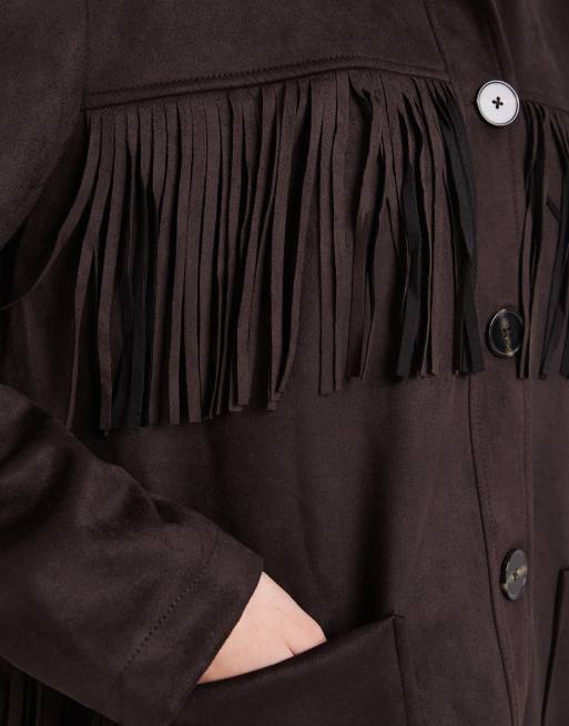 ONLY – Jacke aus Wildlederimitat in Schokobraun mit Boho-Fransenverzierung, 3 von 4