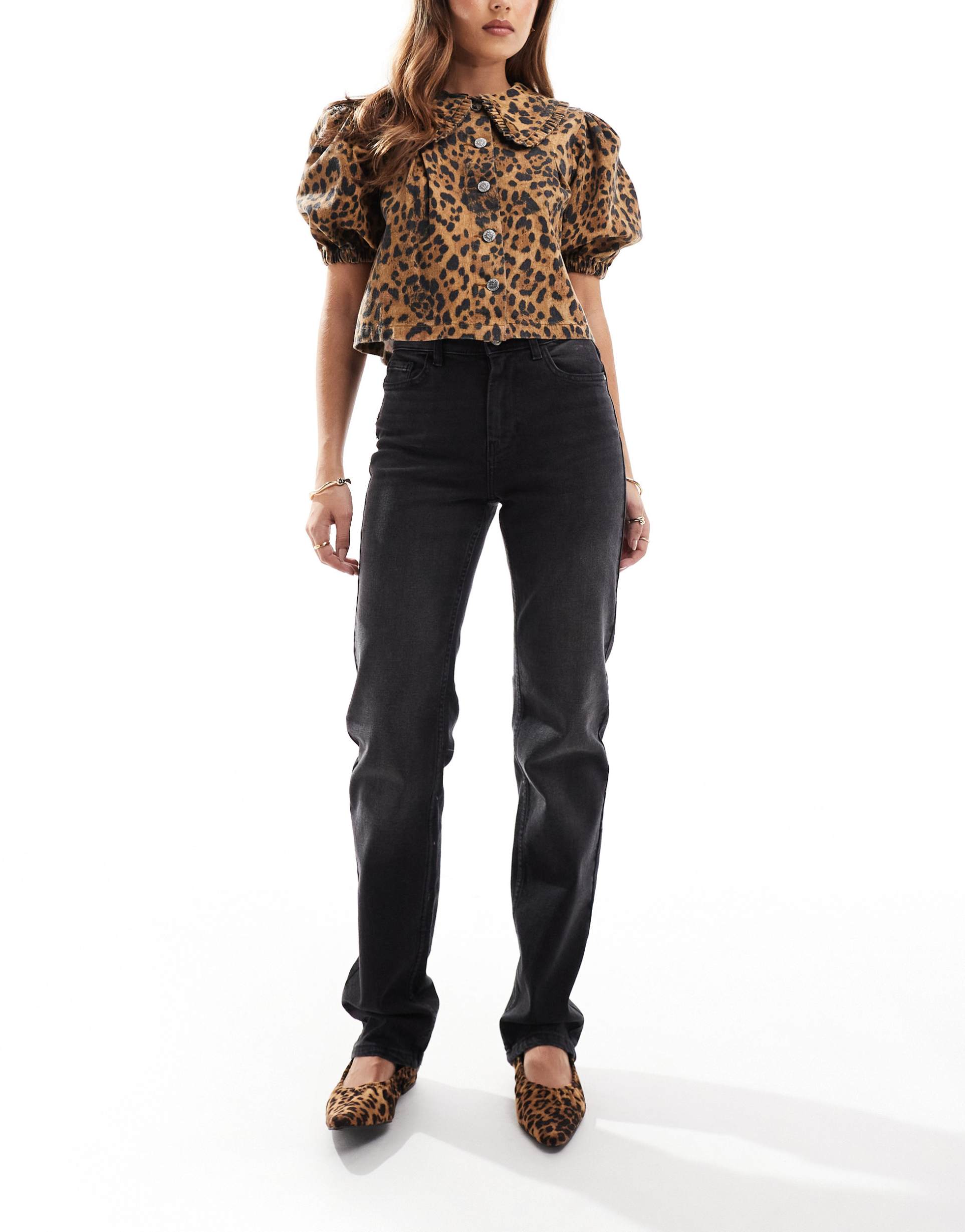 only jane mid waist straight leg jeans in washed black