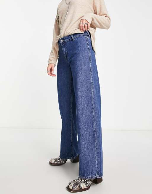 Only - Jeans met wijde pijpen en lage taille in donkerblauw
