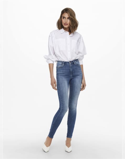 ONLY – Jeans mit engem Schnitt in Denim-Mittelblau - view 1