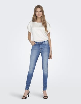 Only - Jeans mit engem Schnitt in hellem Denim-Mittelblau