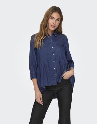 ONLY - Jeanshemd aus mittelblauem Denim