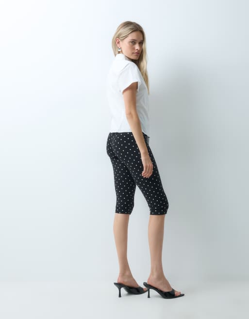 ONLY jersey capri legging in black polka dot, 2 of 5