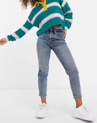 Only - Josie - Jeans mit schmalem Bein und hohem Bund in Mittelblau