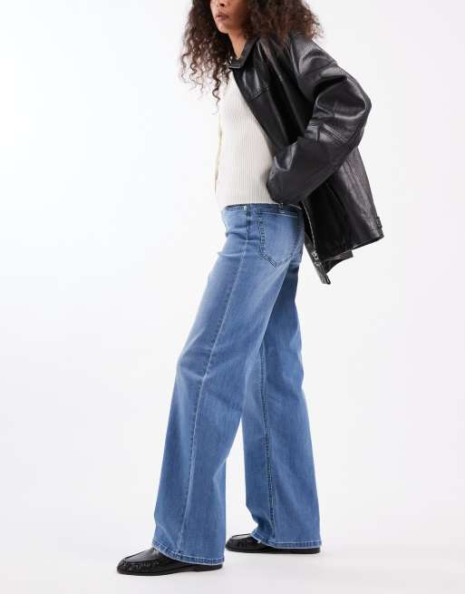 ONLY Juicy high waist wide leg jeans in mid blue