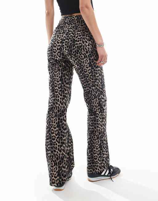ONLY - Juicy - Jeans met wijde pijpen en luipaardprint, deel van co-ord set , 4 van 5