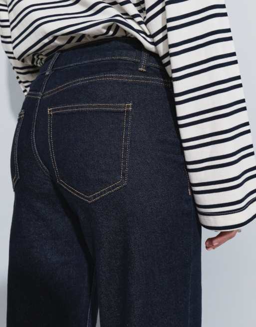 ONLY – Juicy – Weit geschnittene Jeans in indigoblauer Waschung mit hohem Bund und Kontrastnaht, 4 von 5