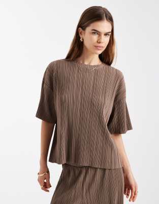 ONLY - Kastiges Plissee-T-Shirt in Hellbraun, Kombiteil-Brown