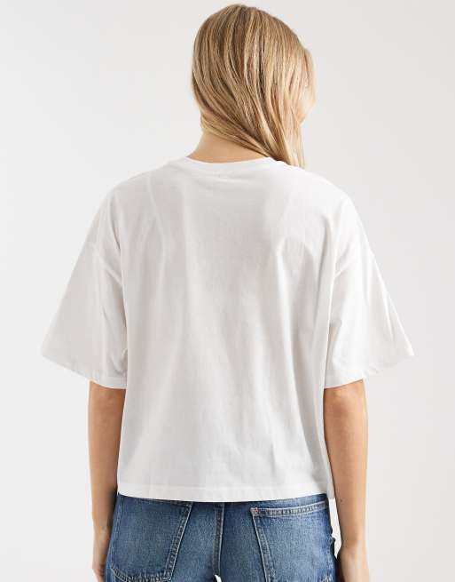 ONLY – Kastiges T-Shirt in Weiß mit Kirschprint, 4 von 4