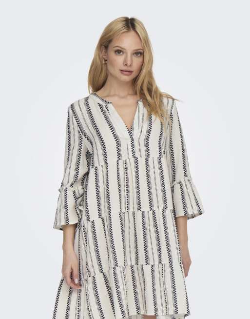 ONLY – Kleid in Cloud Dancer