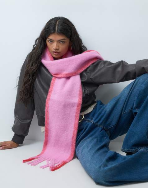 ONLY knitted contrast detail scarf in pink - view 1
