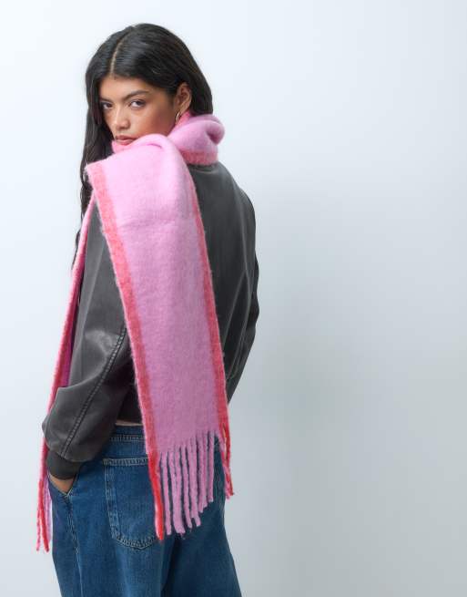ONLY knitted contrast detail scarf in pink, 3 of 3