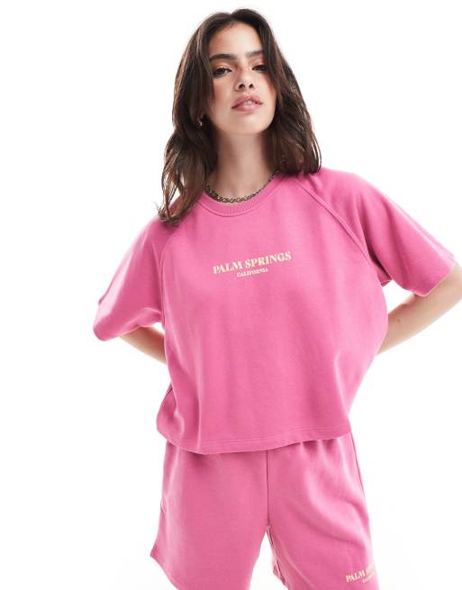 ONLY – Kurzärmliges Boxy Fit Sweat-Oberteil in Rosa mit California-Print, Kombiteil 