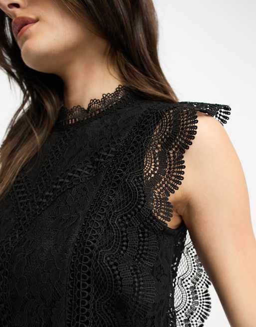 Only lace detail top in black 