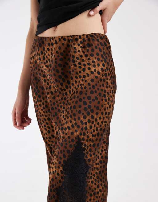 ONLY lace trim split maxi skirt in animal print, 4 of 5