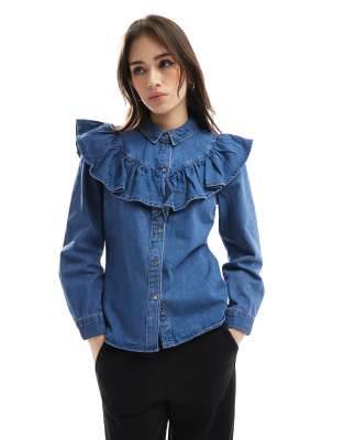 Only - Langärmliges Jeanshemd mit mittelblauer Waschung mit Rüschen