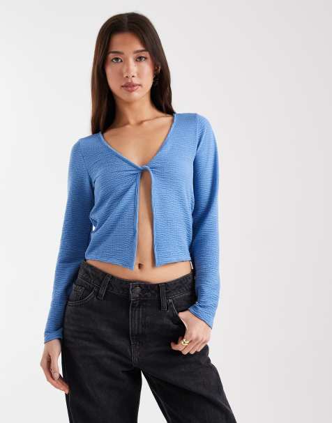 ONLY - Langærmet lyseblå top med snoet front - view 1