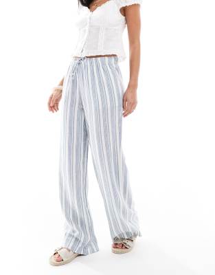 ONLY – Leinenmix-Schlupfhose mit Streifen in Blau - view 1