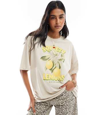 ONLY lemon graphic boyfriend fit t-shirt in grey