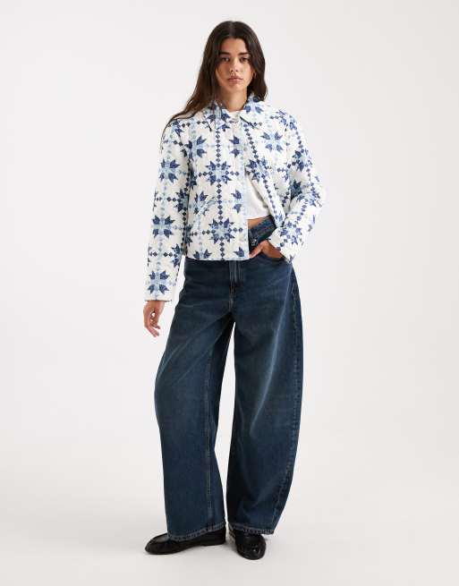 ONLY lightweight quilted jacket with blue paisley quilt pattern in white, 2 of 4