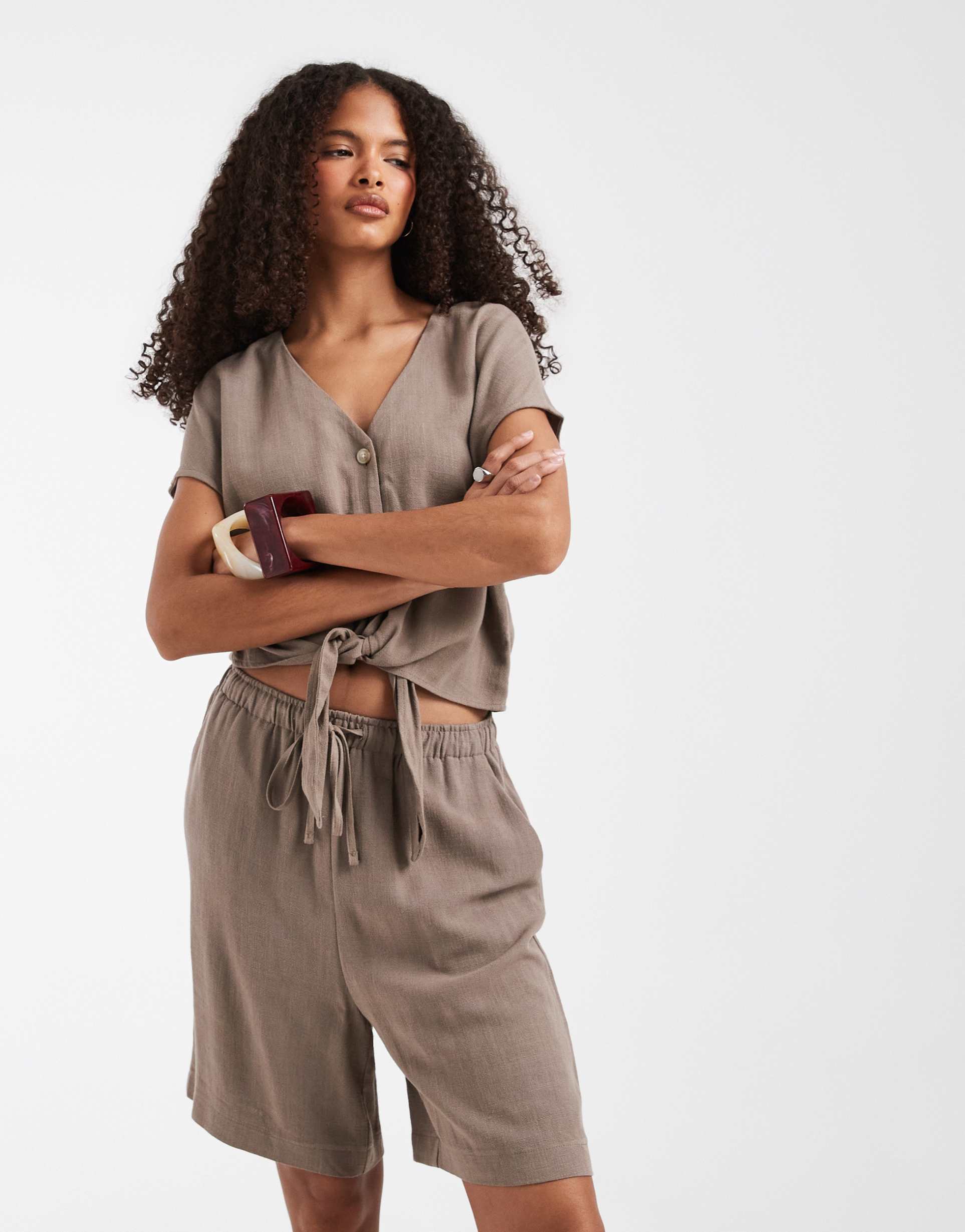only linen mix shorts in brown - part of a set