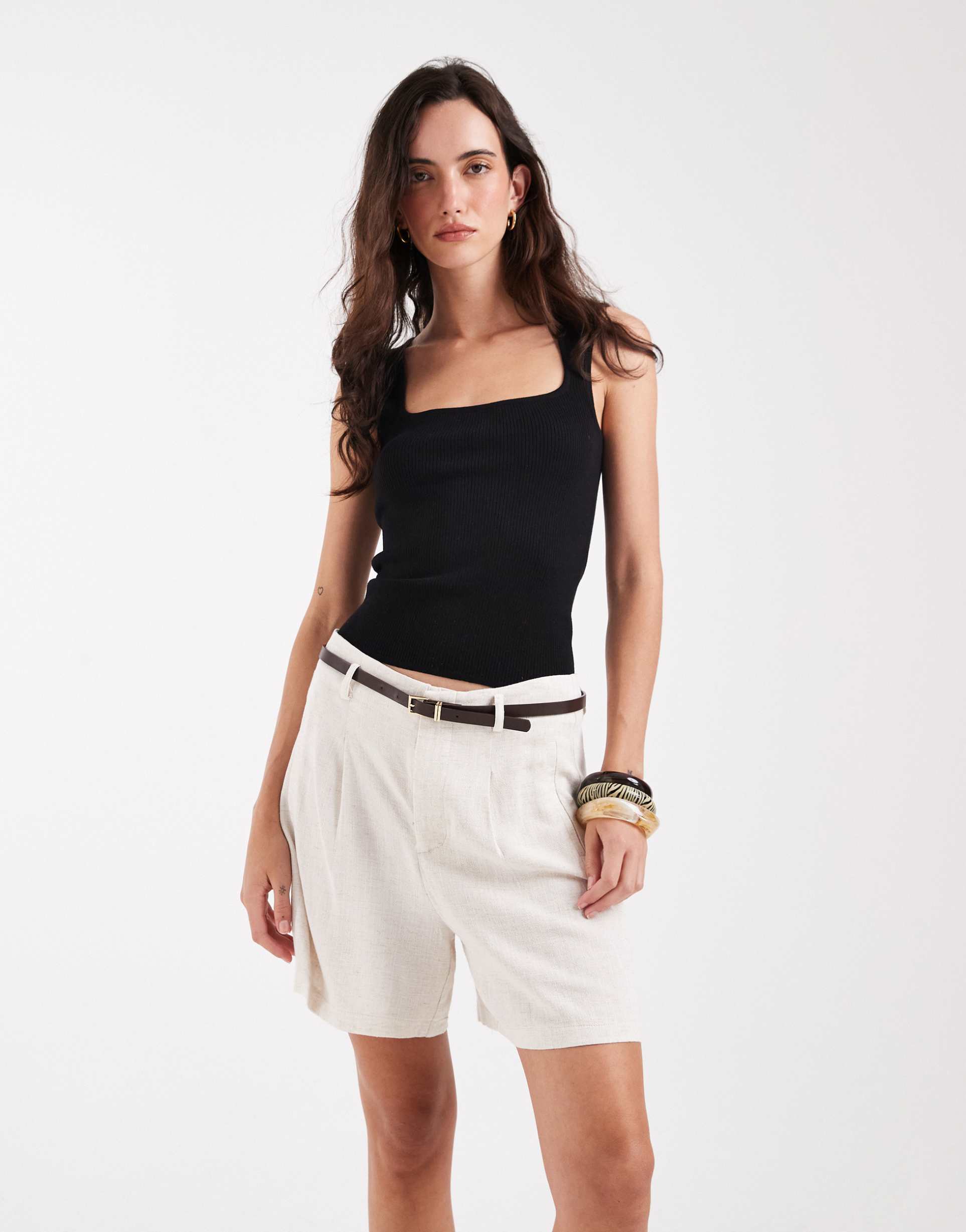 only linen mix tailored shorts in beige