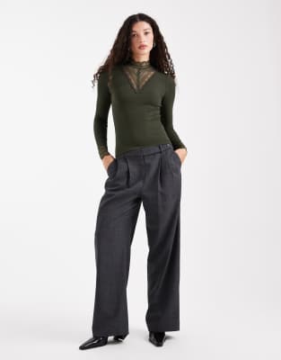 Only Long Sleeve Lace Insert Top In Green