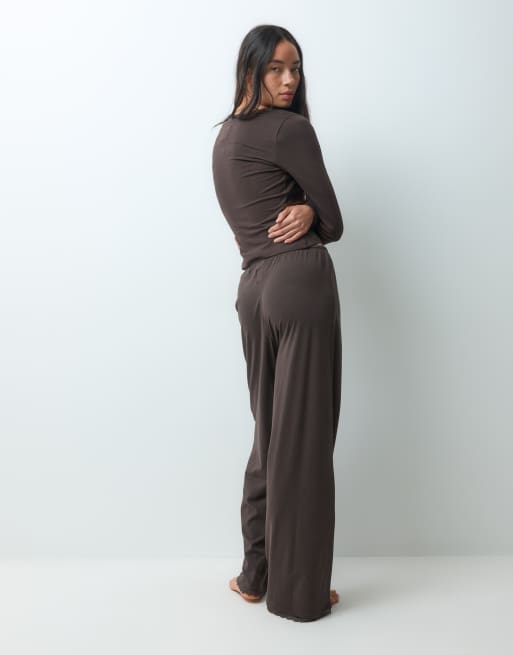 ONLY long sleeve lounge top co-ord in brown, 5 of 5