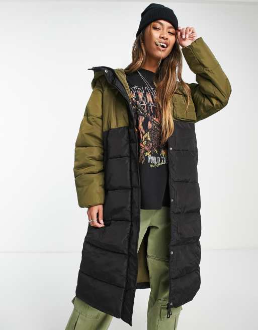 Only – Longline-Jacke mit Farblockdesign in Khaki und Schwarz