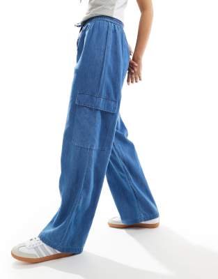 ONLY ONLY Marla wide leg denim cargo trousers in mid blue