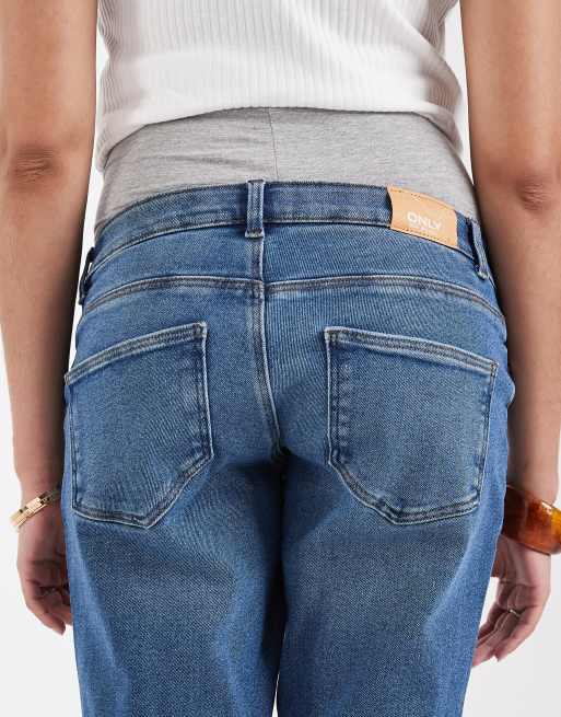 ONLY Maternity high waist mom ripped mom jeans in light blue , 5 of 5