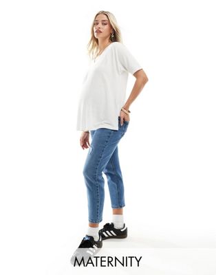 Only Maternity High Waist Ripped Mom Jeans In Light Blue