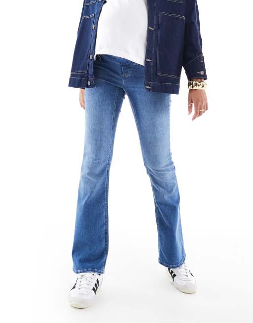 ONLY Maternity – Mellanblå, utsvängda jeans, 5 av 5