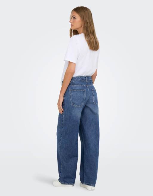 ONLY Maternity - Mellemblå denimjeans med lige ben, 2 af 4