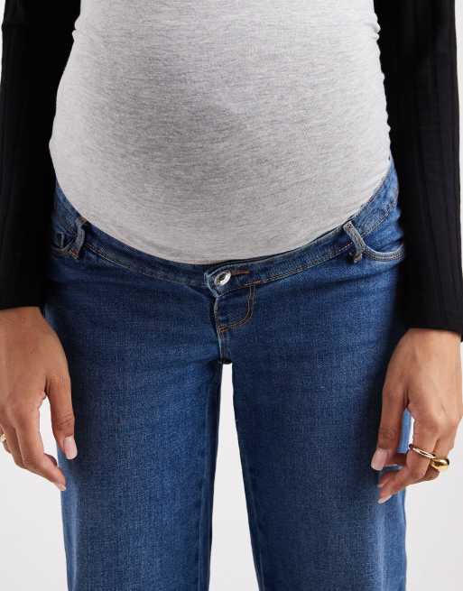 ONLY Maternity – Snow – Jeans in Mittelblau mit hohem Bund und weitem Bein, 4 von 5