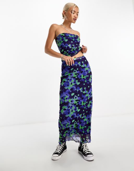 Only Maxi rok van mesh met geschulpte rand en bloemenprint in blauw deel van co ord set