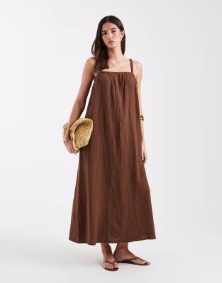 ONLY - Maxi-Trägerkleid aus Musselinstoff in Schokobraun-Brown