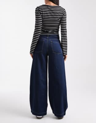 Only Mid Waist Extra Wide Leg Jeans In Blue