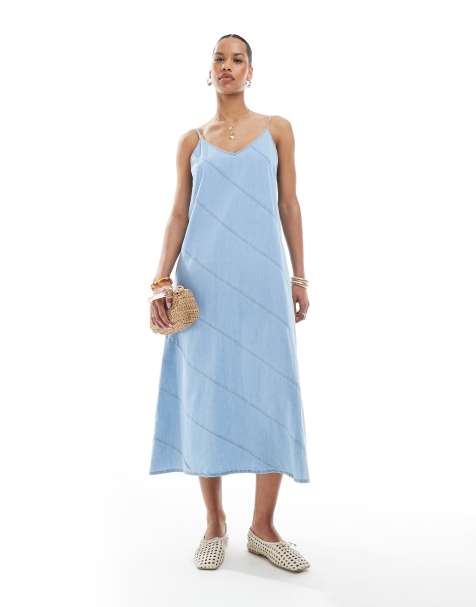 ONLY – Midaxi-Jeanskleid aus Chambray in Hellblau mit schmalen Trägern - view 1